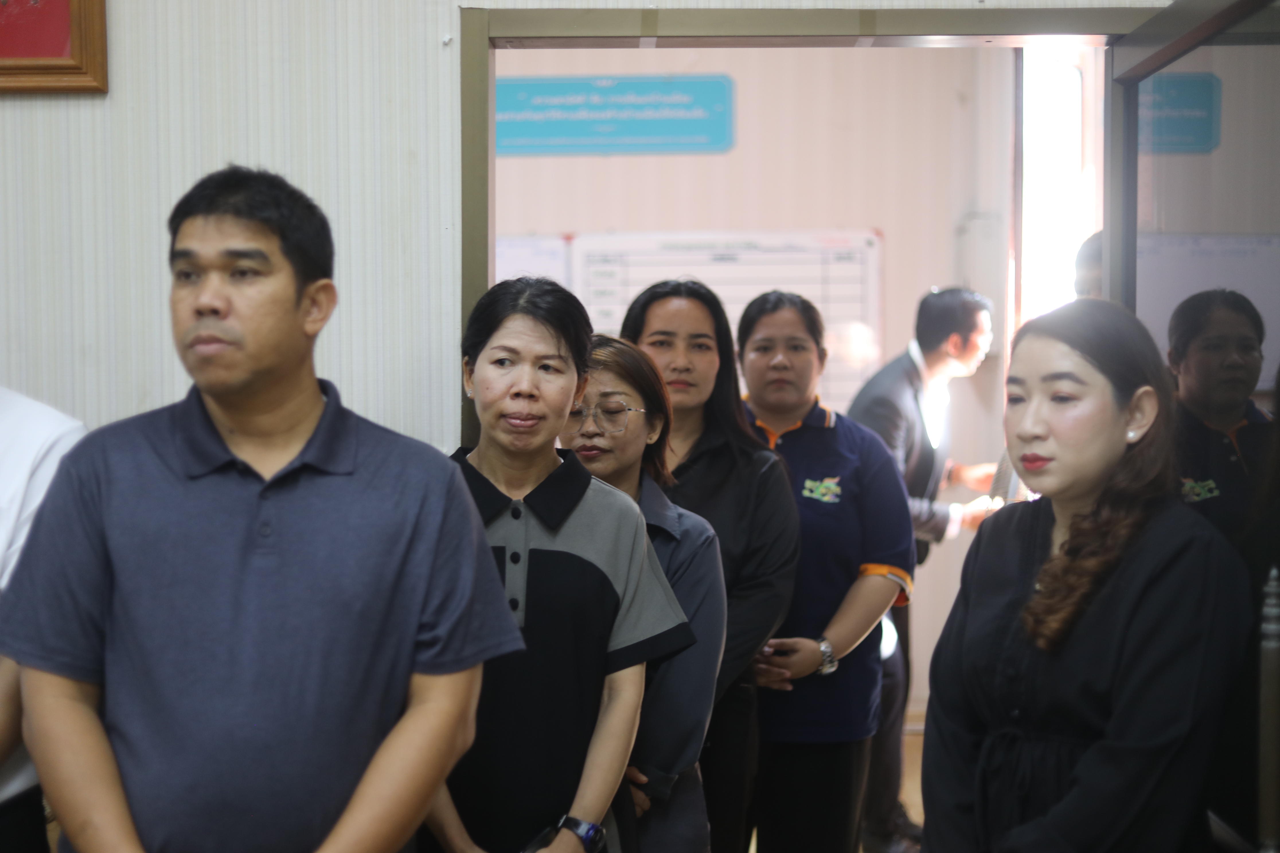 title - รองเลขาธิการ ส.ป.ก. สักการะสิ่งศักดิ์สิทธิ์ประจำ ส.ป.ก. เนื่องในโอกาสเข้ารับตำแหน่งใหม่